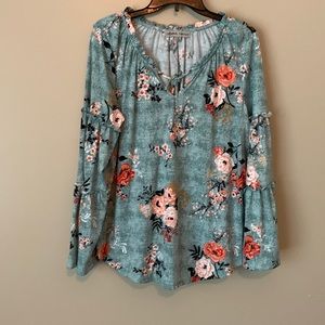 Womens XL floral Blouse